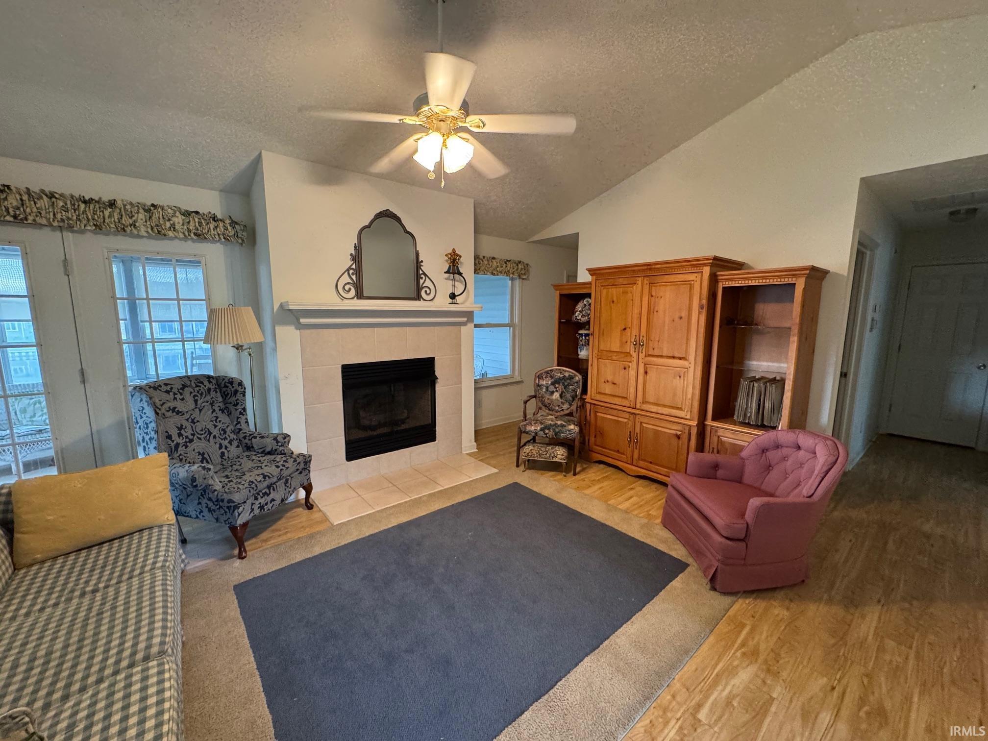 1728 Colonial Drive Rochester, IN 46975 - Photo 6 of 28