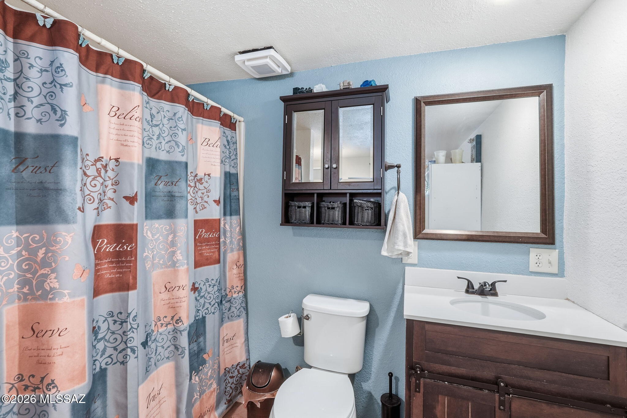 16315 West Ili Teka Road Arivaca, AZ 85601 - Photo 37 of 44 Guest bathroom