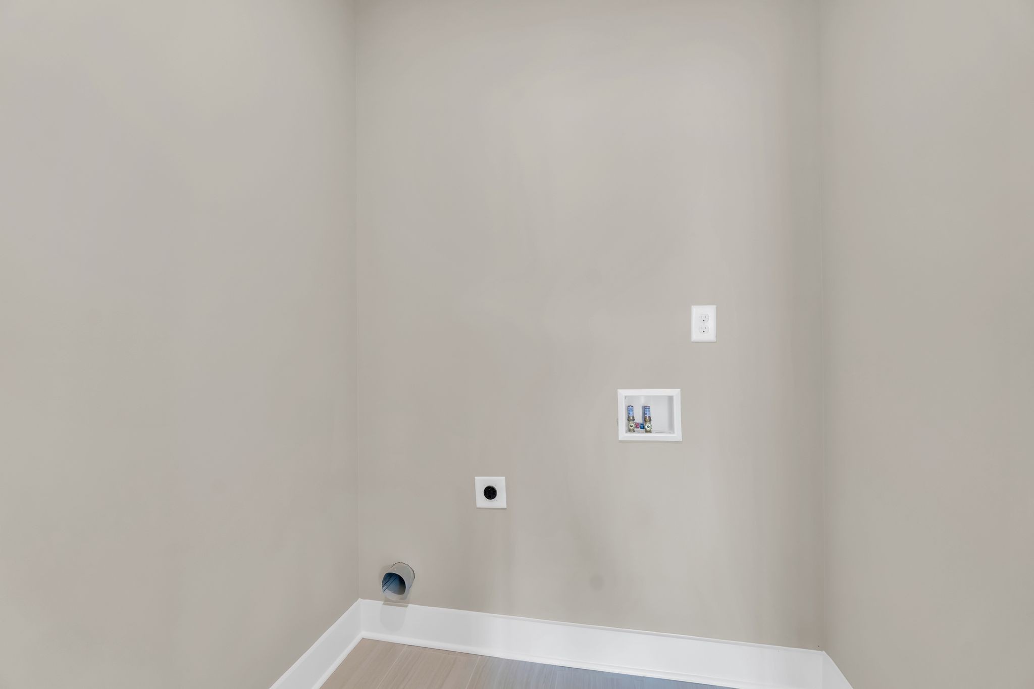 1170 Rimrock Road Smyrna, TN 37167 - Photo 17 of 33 a view of a bathtub