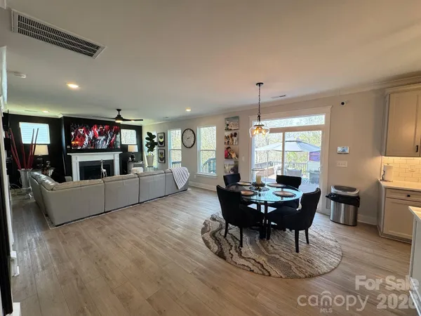 $799,900 | 13231 Fiore Place, Huntersville, NC 28078