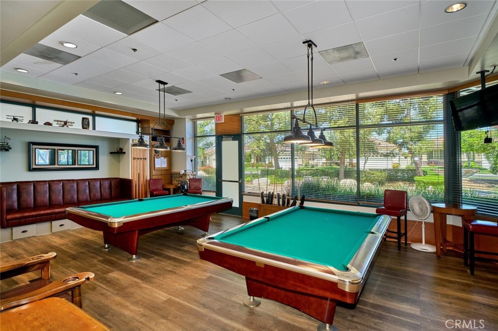 860 Annandale Road Beaumont, CA 92223 - Photo 50 of 61 a room with pool table and windows