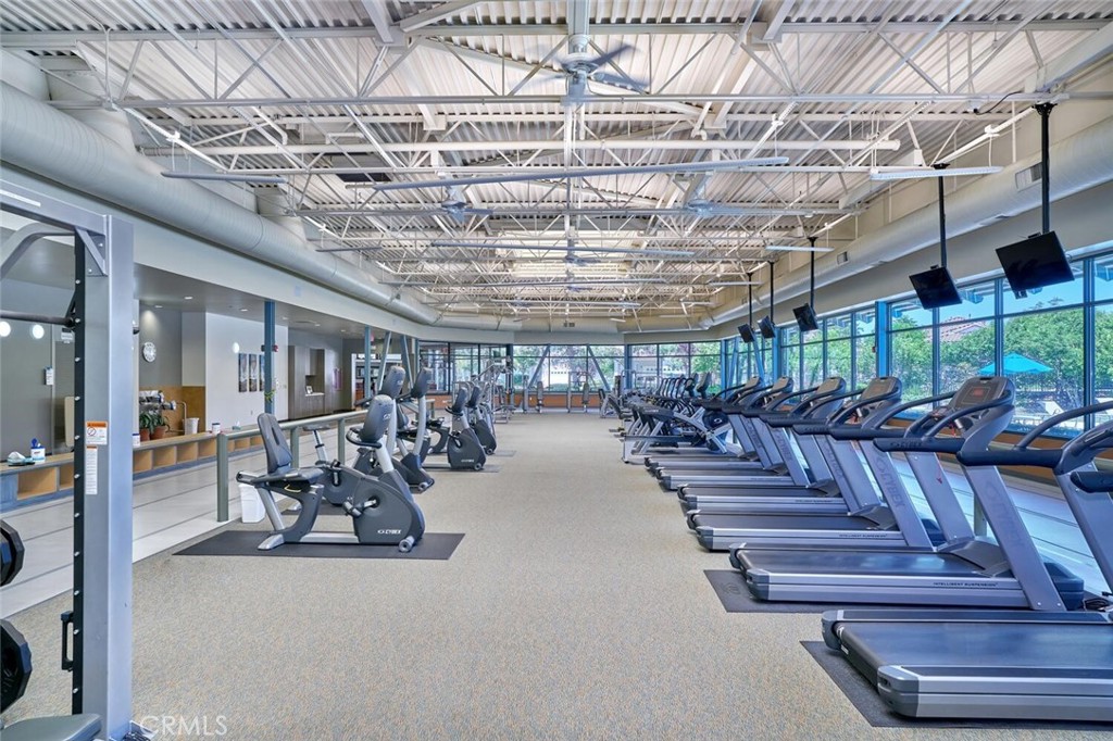 860 Annandale Road Beaumont, CA 92223 - Photo 54 of 61 a view of a room with gym equipment