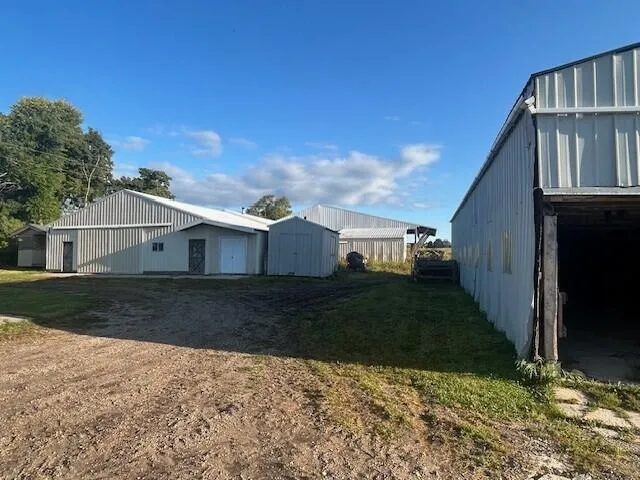 $317,900 | 22132 70th Avenue, Marion, MI 49665