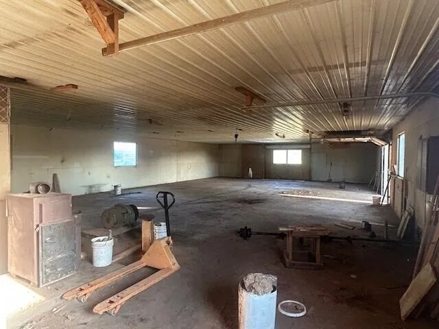 $317,900 | 22132 70th Avenue, Marion, MI 49665