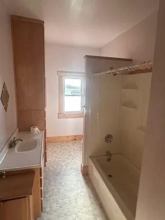 $327,900 | 22132 70th Avenue, Marion, MI 49665