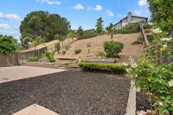 $588,888 | 330 Carousel Drive, Vallejo, CA 94589