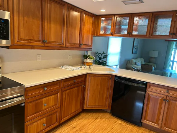 $4,000 | 18430 Southeast Wood Haven Lane, Unit H, Jupiter, FL 33469