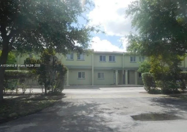 $370,000 | 20441 Northwest 15th Avenue, Unit 8, Miami Gardens, FL 33169