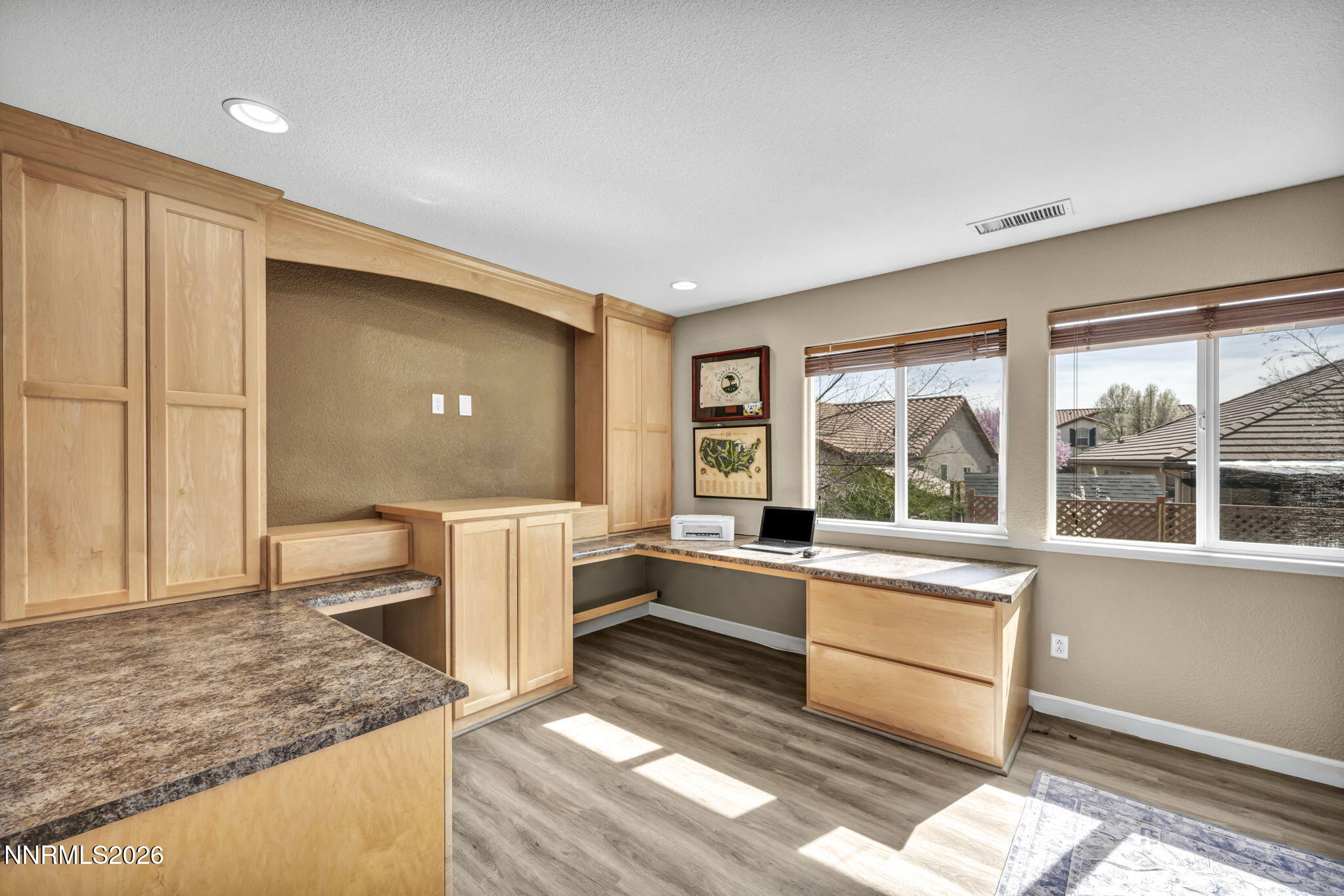 490 Luciana Drive Reno, NV 89521 - Photo 19 of 43 70-web-or-mls-490-luciana-dr