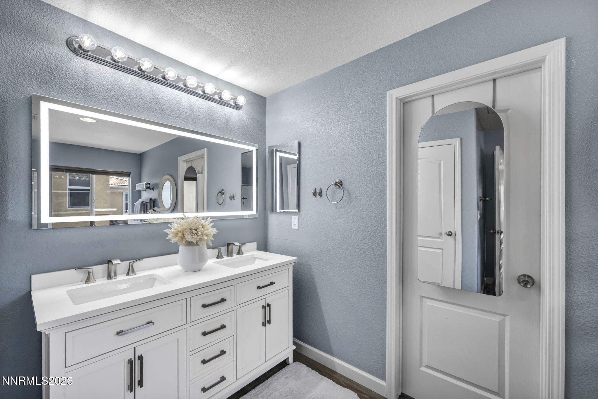 490 Luciana Drive Reno, NV 89521 - Photo 25 of 43 77-web-or-mls-490-luciana-dr