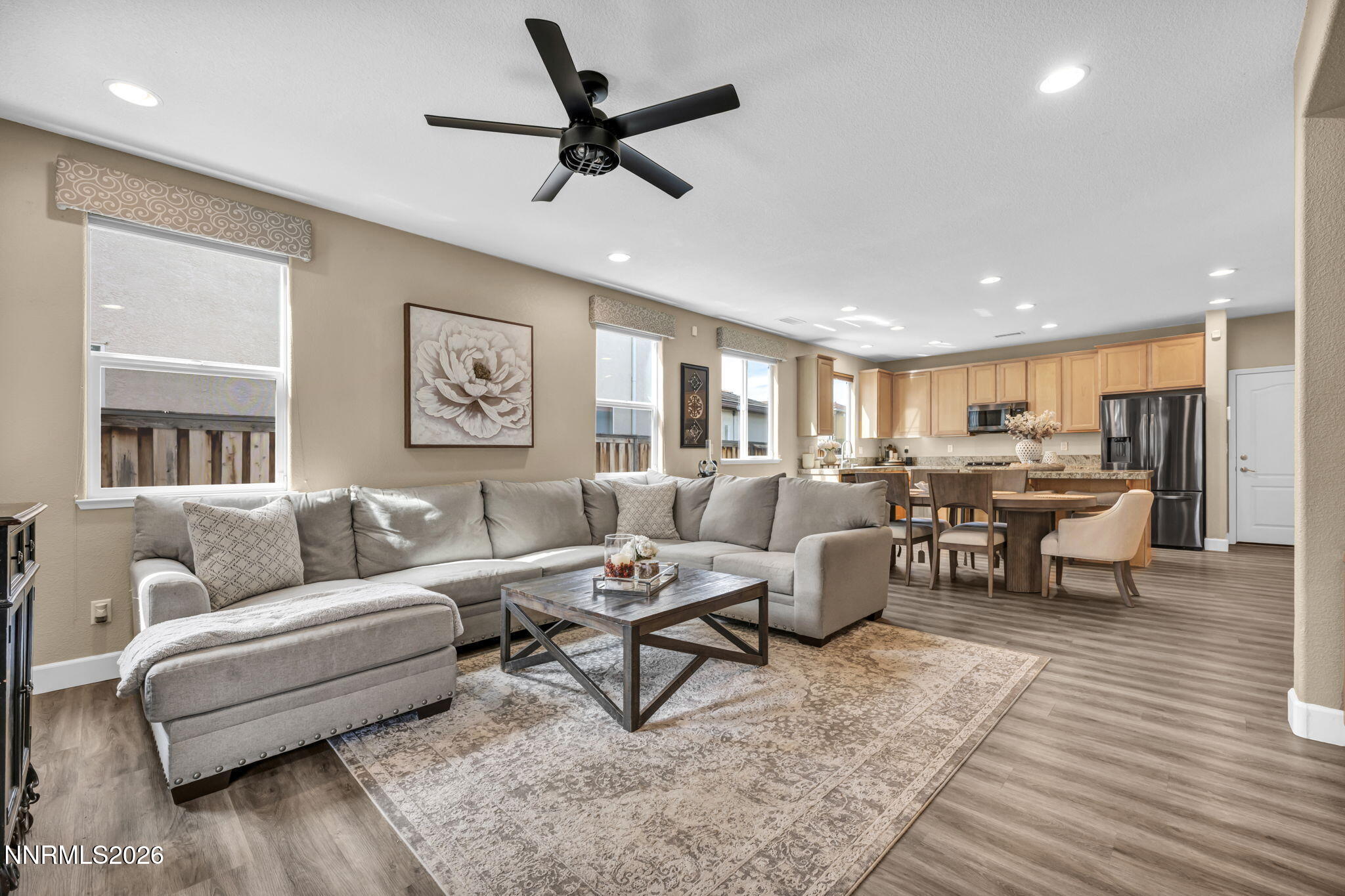 490 Luciana Drive Reno, NV 89521 - Photo 6 of 43 36-web-or-mls-490-luciana-dr