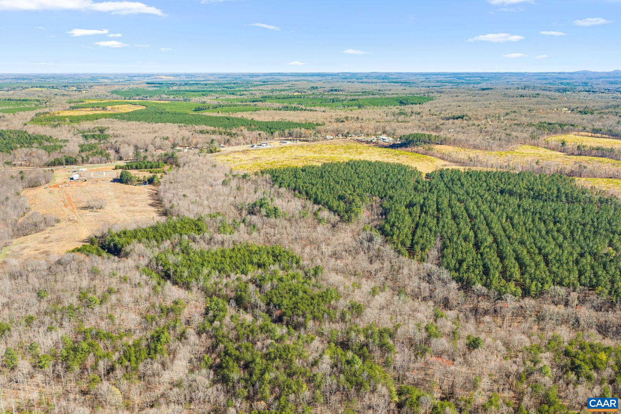12145 South Constitution Route Scottsville, VA 24590 - Photo 6 of 22 a view of an ocean and beach