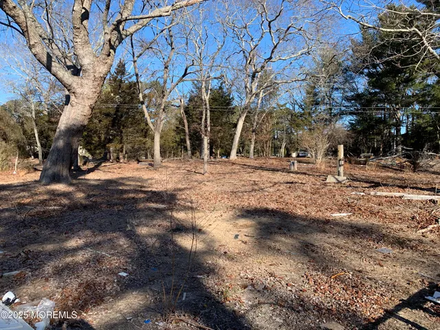 $2,500 | 626 Nugentown Road, Little Egg Harbor, NJ 08087