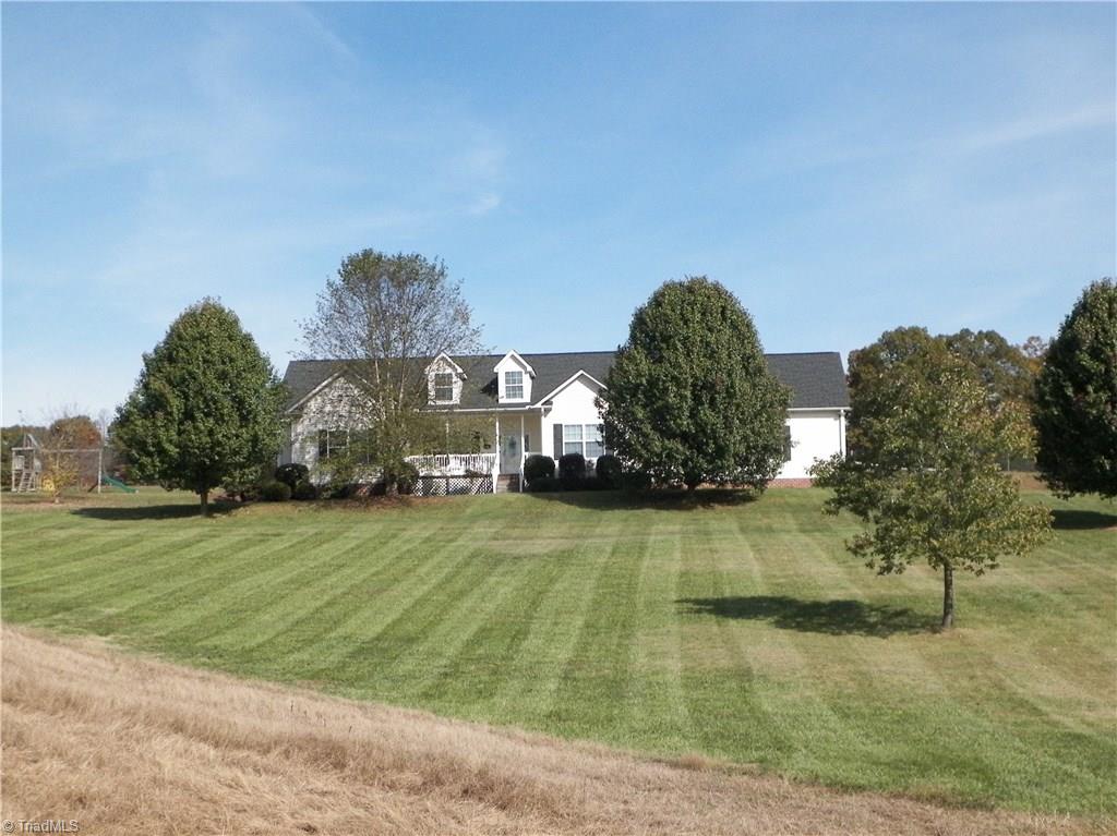575 Lake Leonard Road Lexington, NC 27295 - Photo 1 of 20 Gallery Image 1