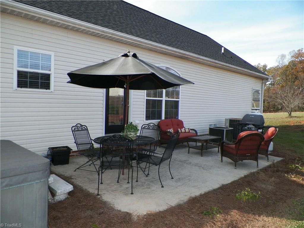575 Lake Leonard Road Lexington, NC 27295 - Photo 17 of 20 Gallery Image 17