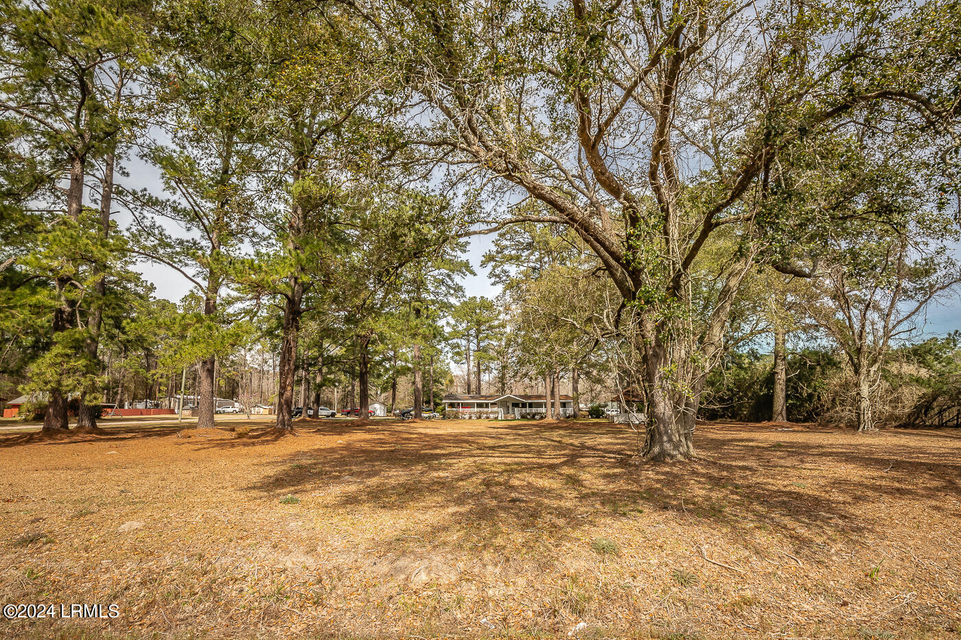 1557 Brickyard Road Hardeeville, SC 29927 - Photo 15 of 22 Front center