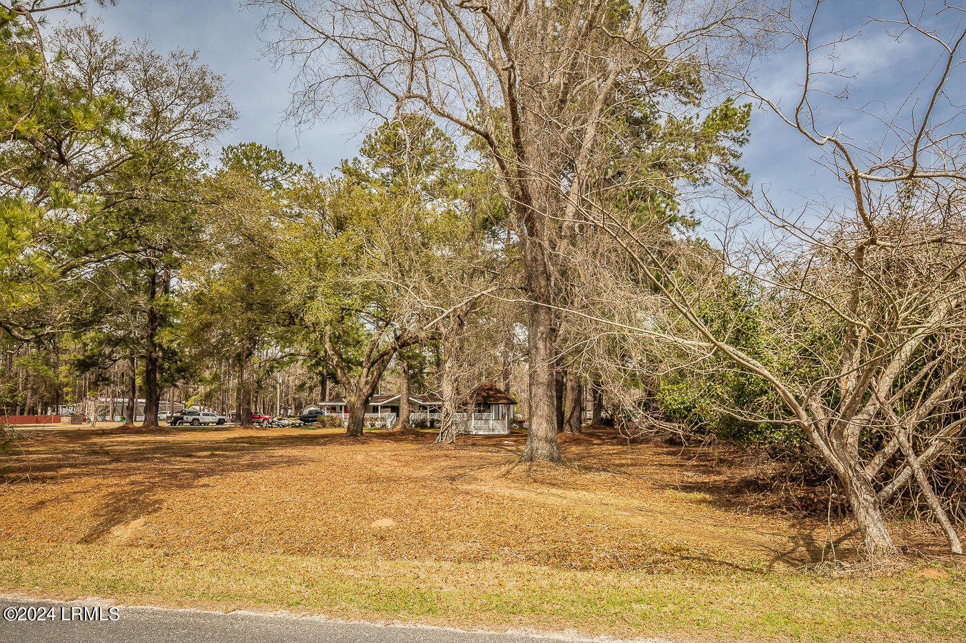 1557 Brickyard Road Hardeeville, SC 29927 - Photo 17 of 22 Front right