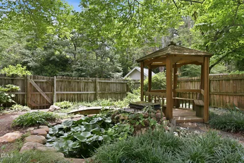 $700,000 | 8704 Danbury Circle, Raleigh, NC 27613
