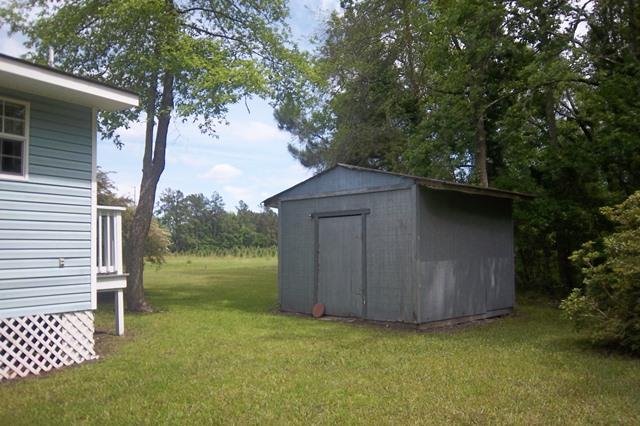1307 Beulah Road Smoaks, SC 29481 - Photo 7 of 31 Shed, 12'by12'