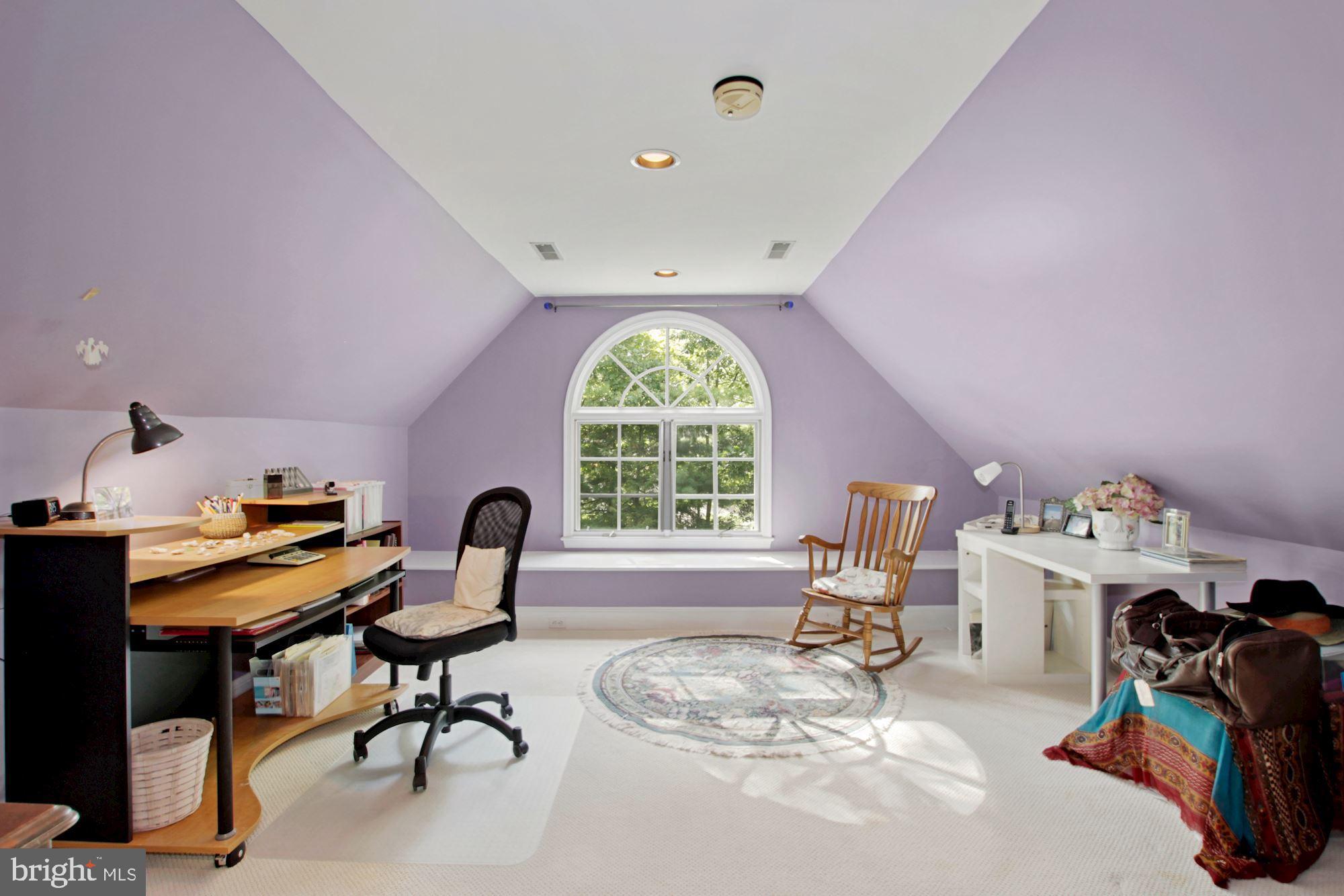 9409 Brooke Drive Bethesda, MD 20817 - Photo 28 of 47 Office / hobby space / dressing rm in Owner suite