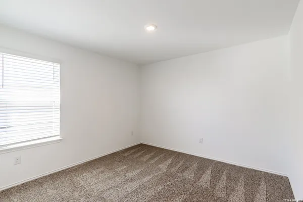 $285,000 | 2512 Ayers Drive, Seguin, TX 78155