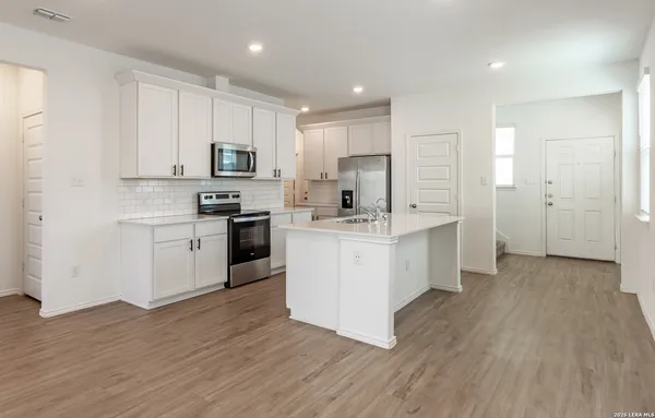 $285,000 | 2512 Ayers Drive, Seguin, TX 78155