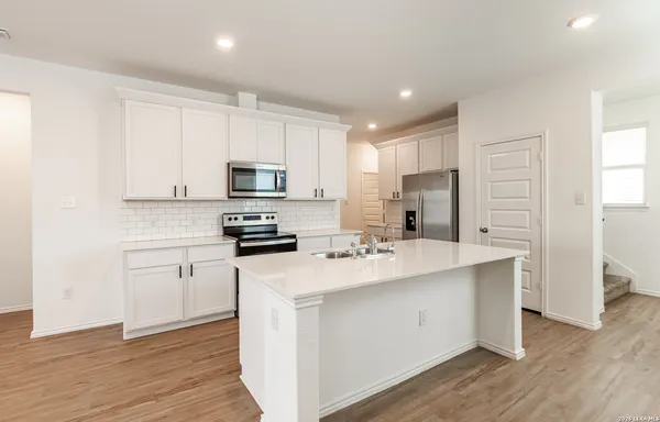 $285,000 | 2512 Ayers Drive, Seguin, TX 78155