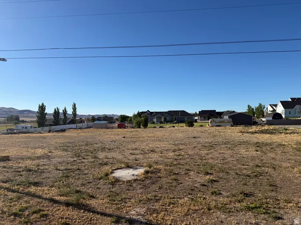 $319,000 | 126 Burraston Road, Unit 2, Mona, UT 84645