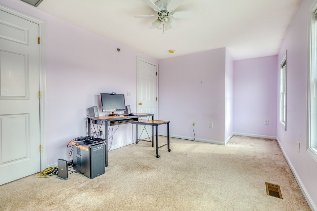 41 Boston Road, Unit 324 Billerica, MA 01862 - Photo 19 of 24