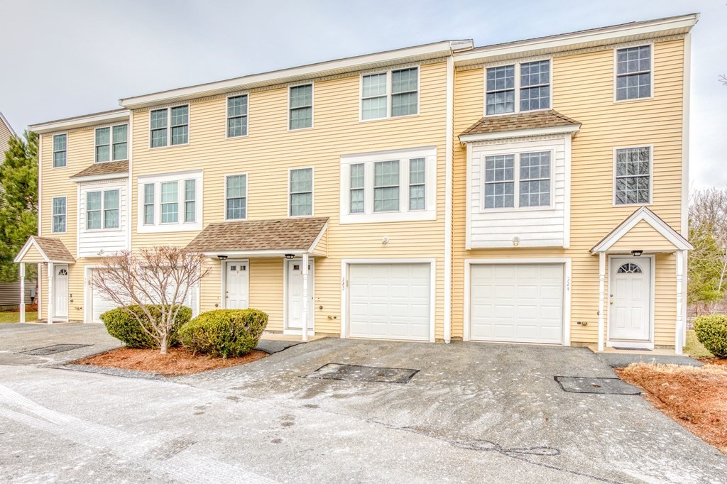 41 Boston Road, Unit 324 Billerica, MA 01862 - Photo 3 of 24