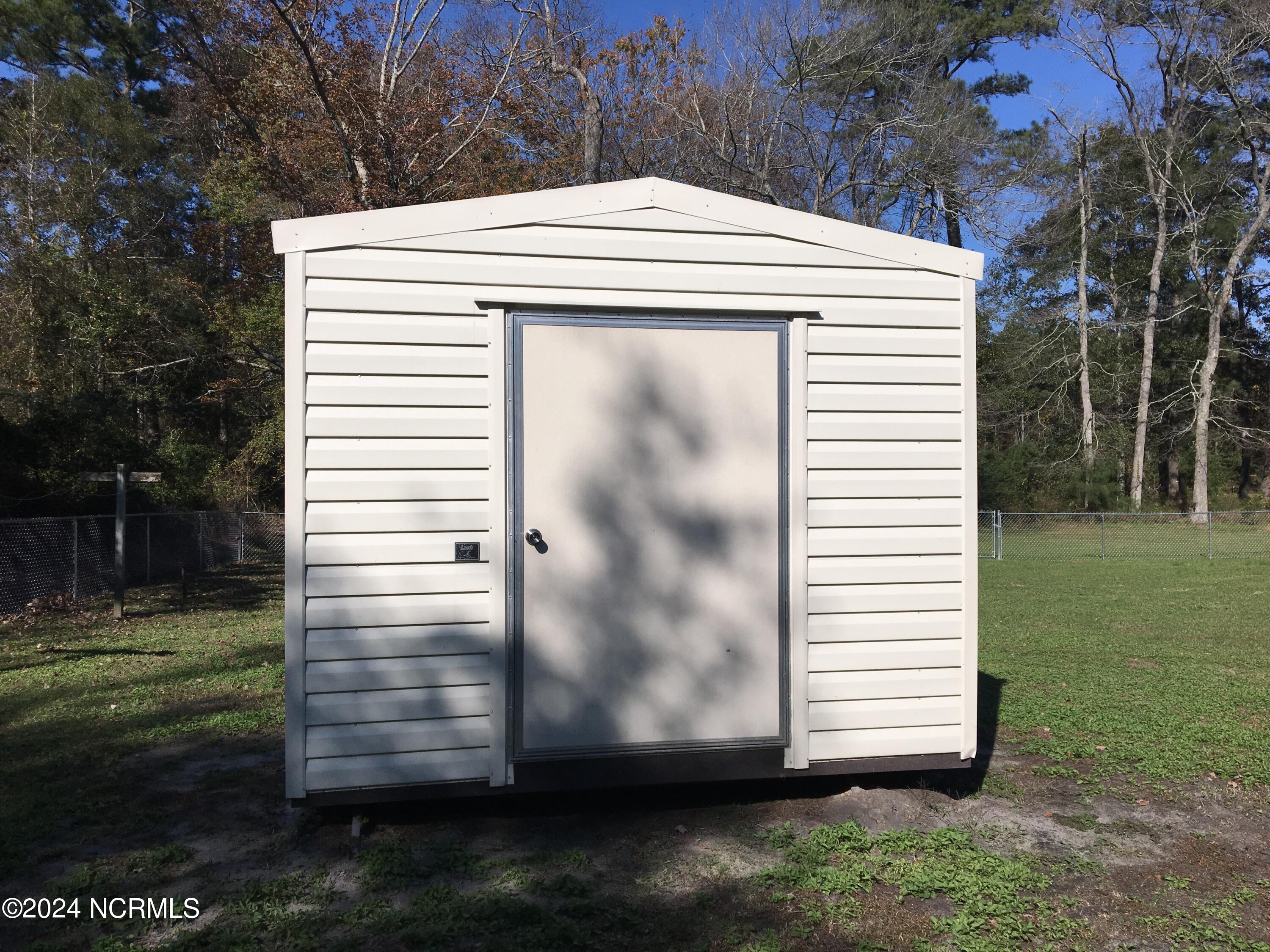 921 Fire Tower Road Jacksonville, NC 28540 - Photo 10 of 11 Gallery Image 10