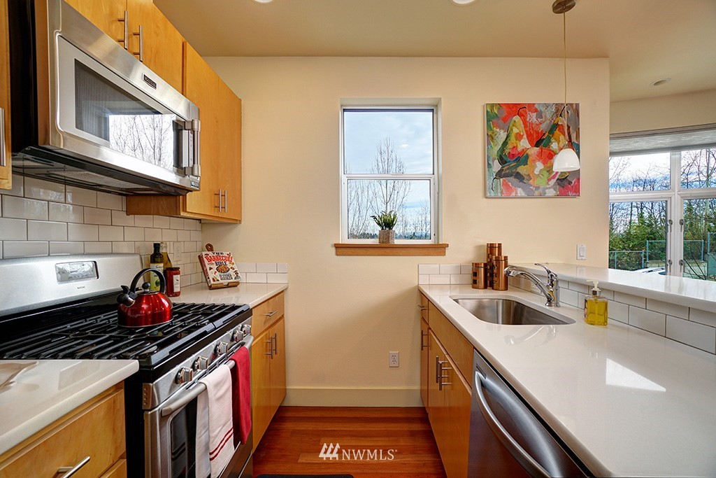 2369 South McClellan Street Seattle, WA 98144 - Photo 13 of 25 Gallery Image 13