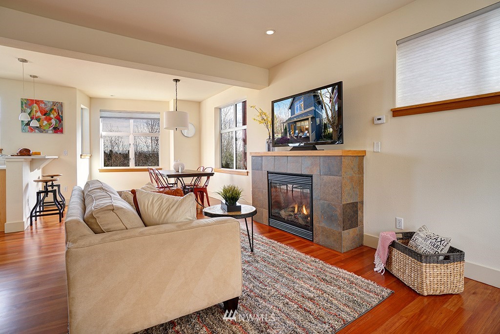 2369 South McClellan Street Seattle, WA 98144 - Photo 3 of 25 Gallery Image 3