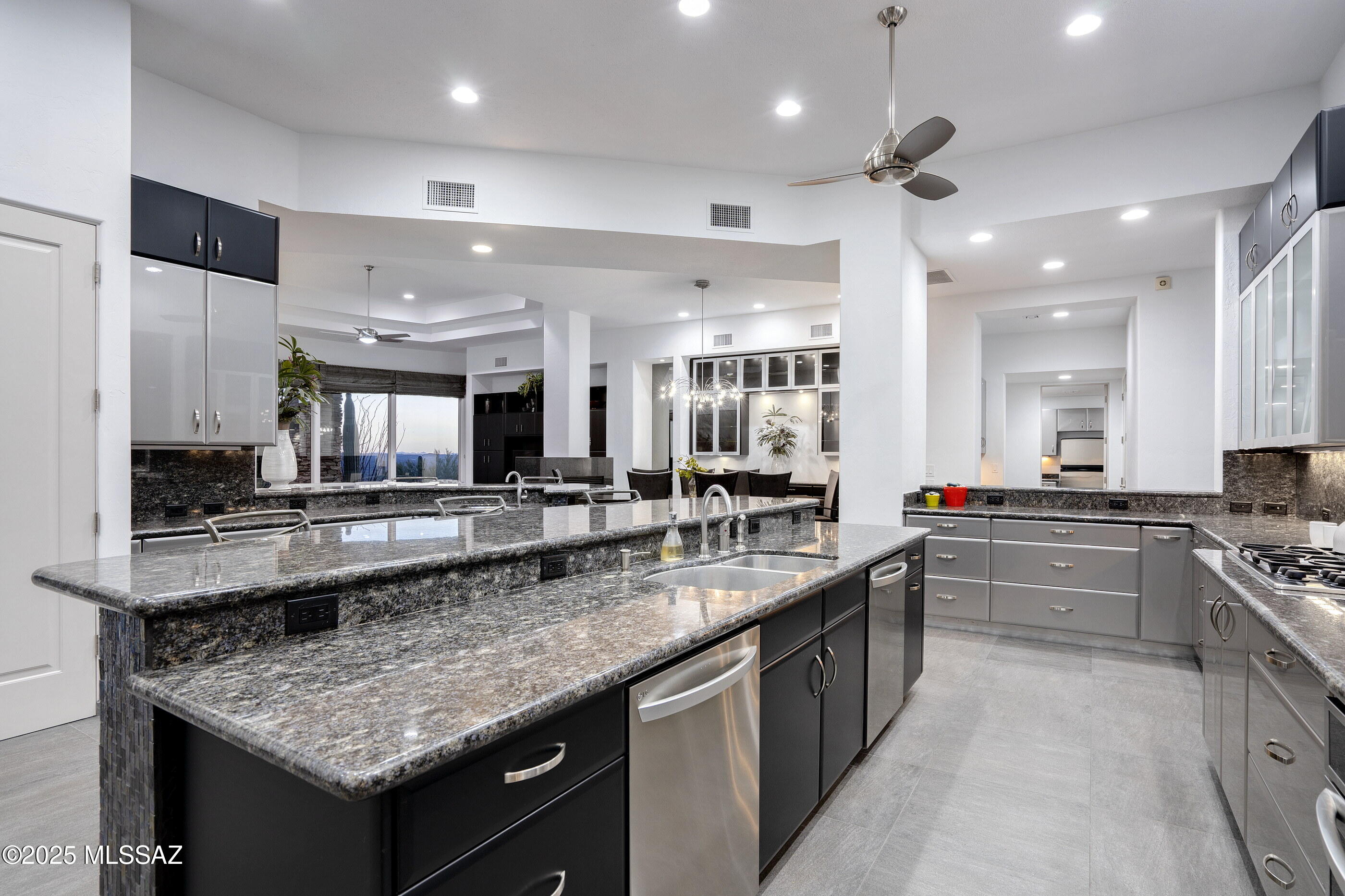 13251 East Saddlerock Road Tucson, AZ 85749 - Photo 15 of 51 Gallery Image 15