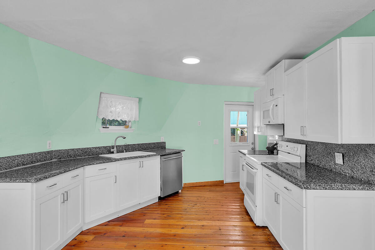 676 Sailfish Trail Key Largo, FL 33037 - Photo 14 of 53 virtual-tour-361191-03