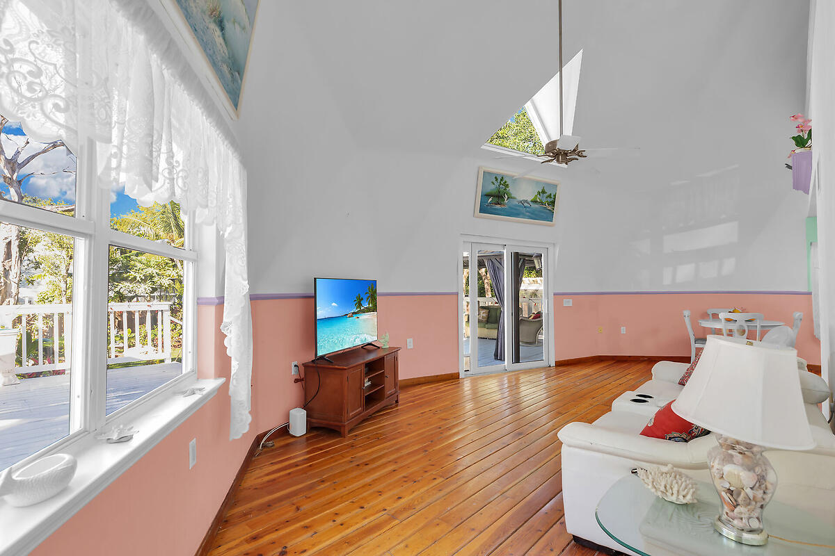 676 Sailfish Trail Key Largo, FL 33037 - Photo 16 of 53 virtual-tour-361191-09