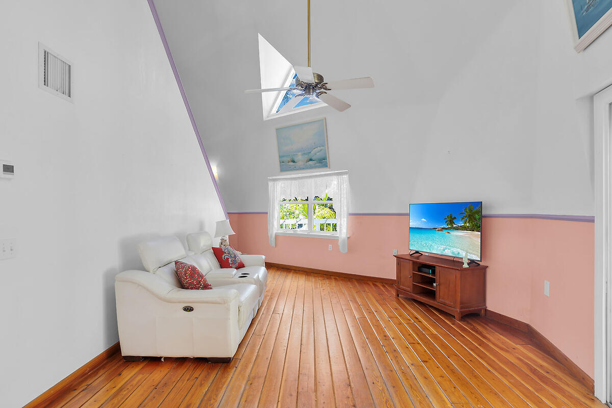 676 Sailfish Trail Key Largo, FL 33037 - Photo 17 of 53 virtual-tour-361191-08