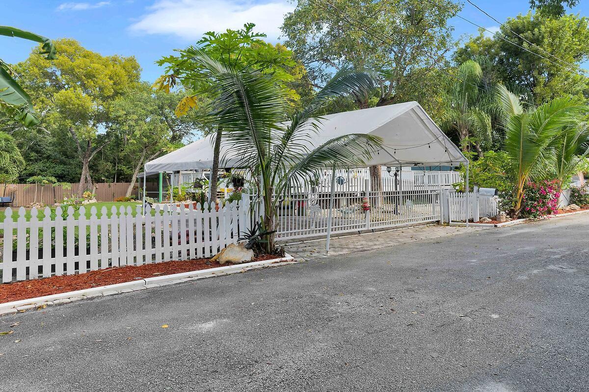 676 Sailfish Trail Key Largo, FL 33037 - Photo 45 of 53 virtual-tour-361191-35