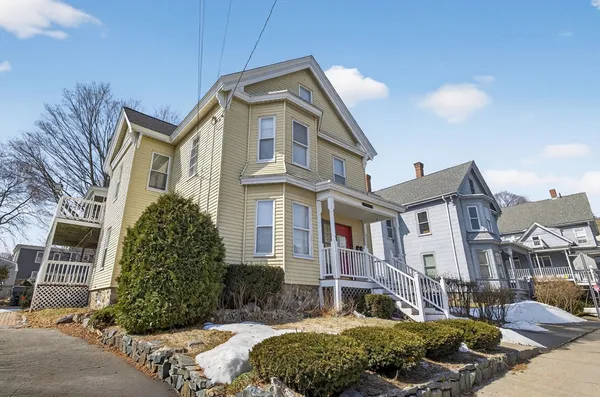 $785,000 | 15 Hayden Street, Marlborough, MA 01752