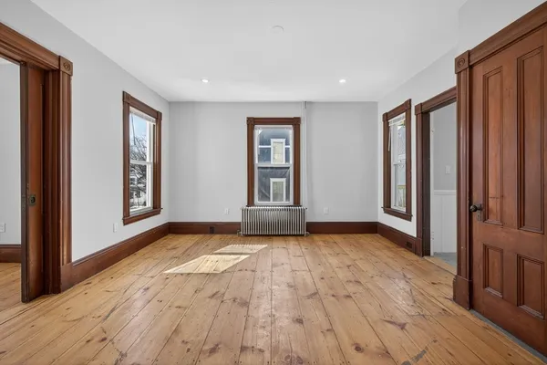 $785,000 | 15 Hayden Street, Marlborough, MA 01752