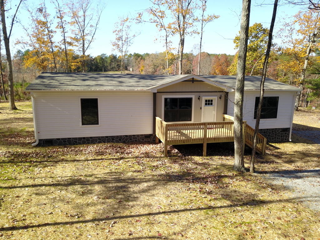 1245 Flint Hill Road Moneta, VA 24121 - Photo 1 of 39 UNADJUSTEDNONRAW_thumb_af1