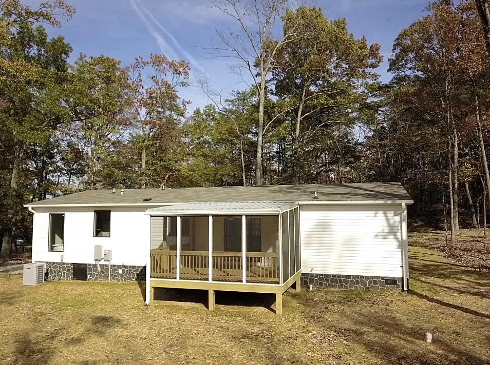 1245 Flint Hill Road Moneta, VA 24121 - Photo 4 of 39 IMG_6521