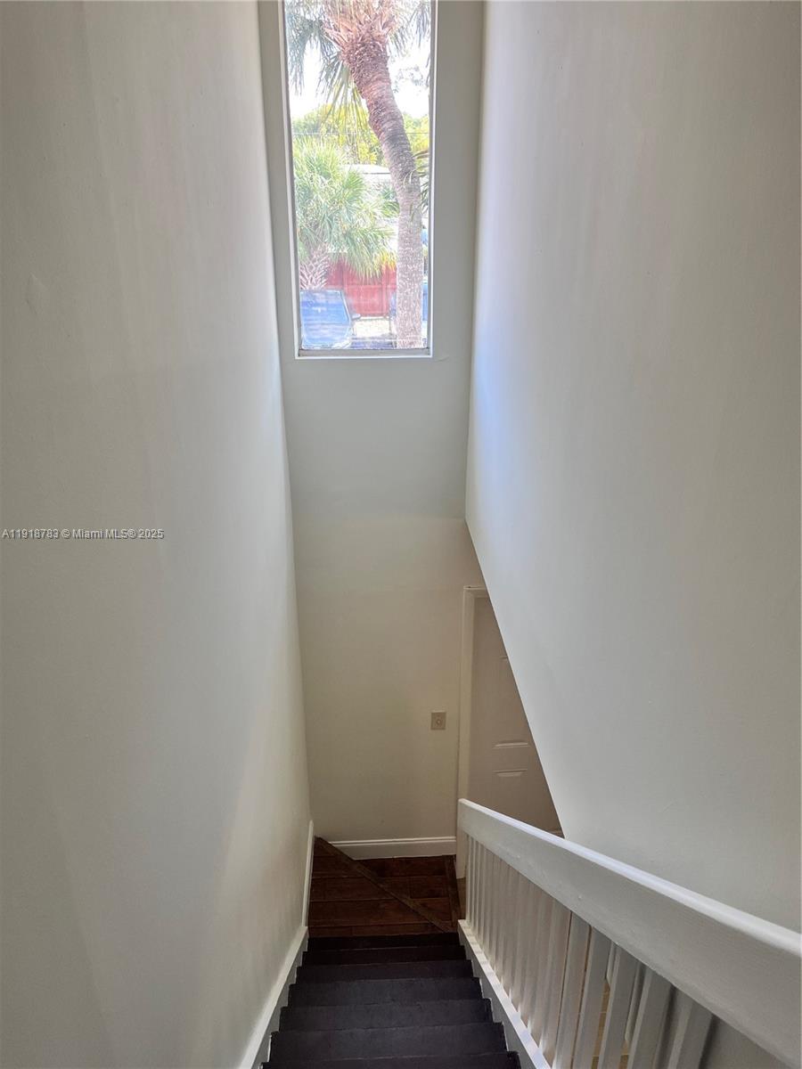 3281 East Golf Boulevard, Unit 12 Pompano Beach, FL 33064 - Photo 11 of 21 a view of entryway
