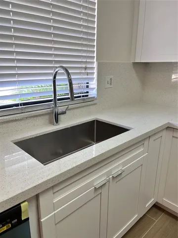 a close view of sink and tap
