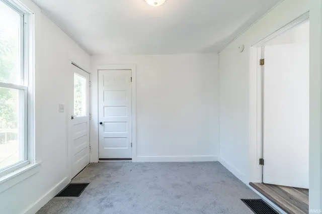 $154,990 | 1511 Oakland Street, Fort Wayne, IN 46808