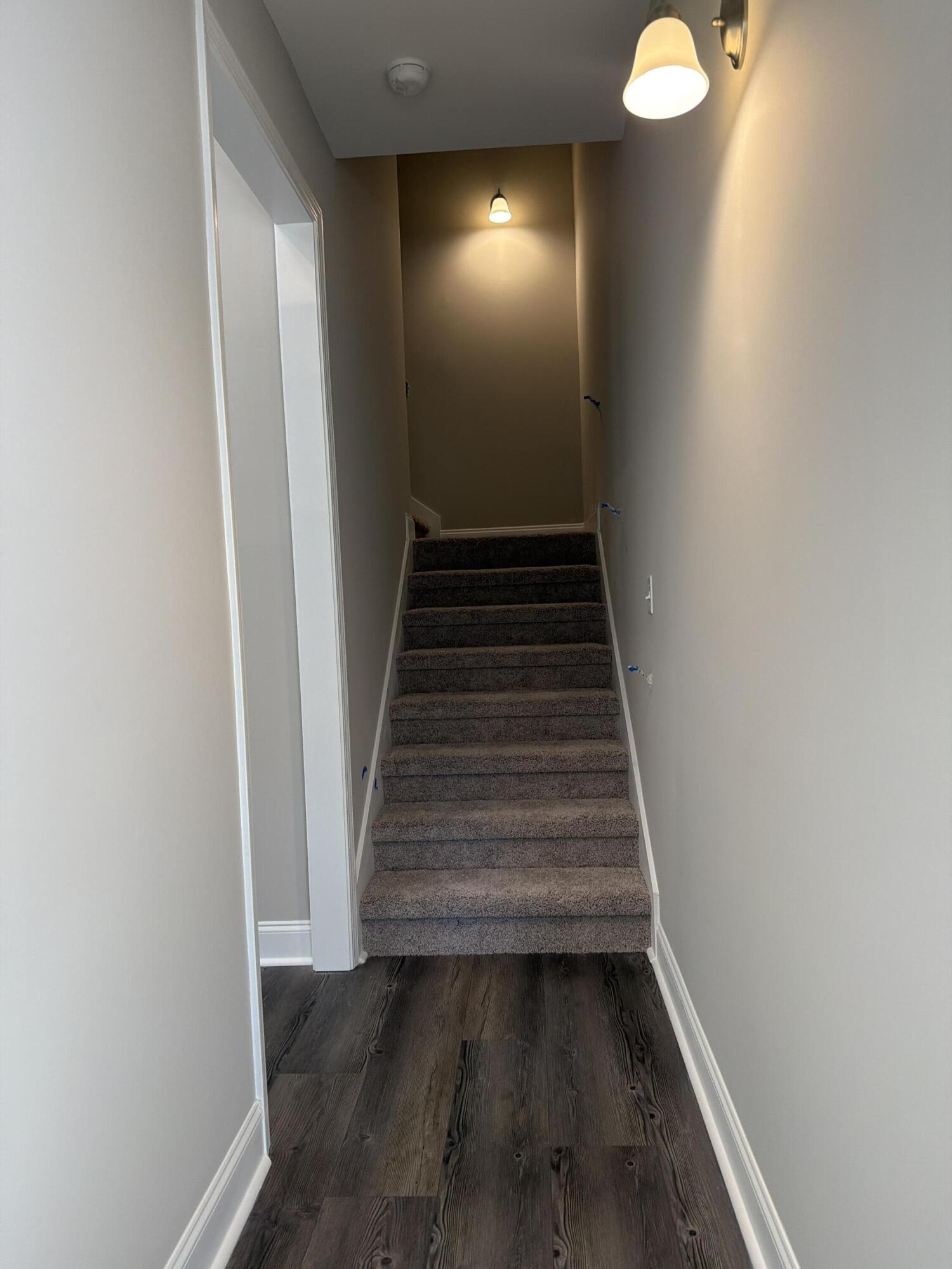 1371 Elias Way Thomson, GA 30824 - Photo 17 of 20 Hall to Bonus/4th Bedroom