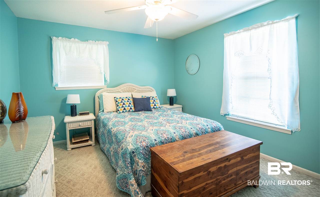 19609 State Highway 181 Fairhope, AL 36532 - Photo 14 of 35 Guest room