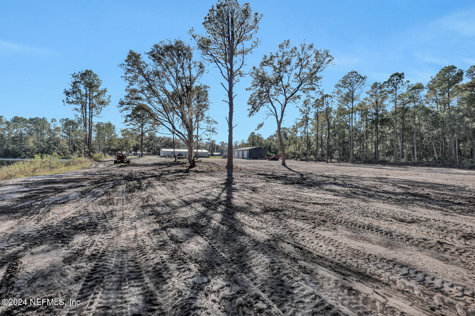 141 Woods Road San Mateo, FL 32187 - Photo 58 of 64 69_0H3A6625 (1)_mls