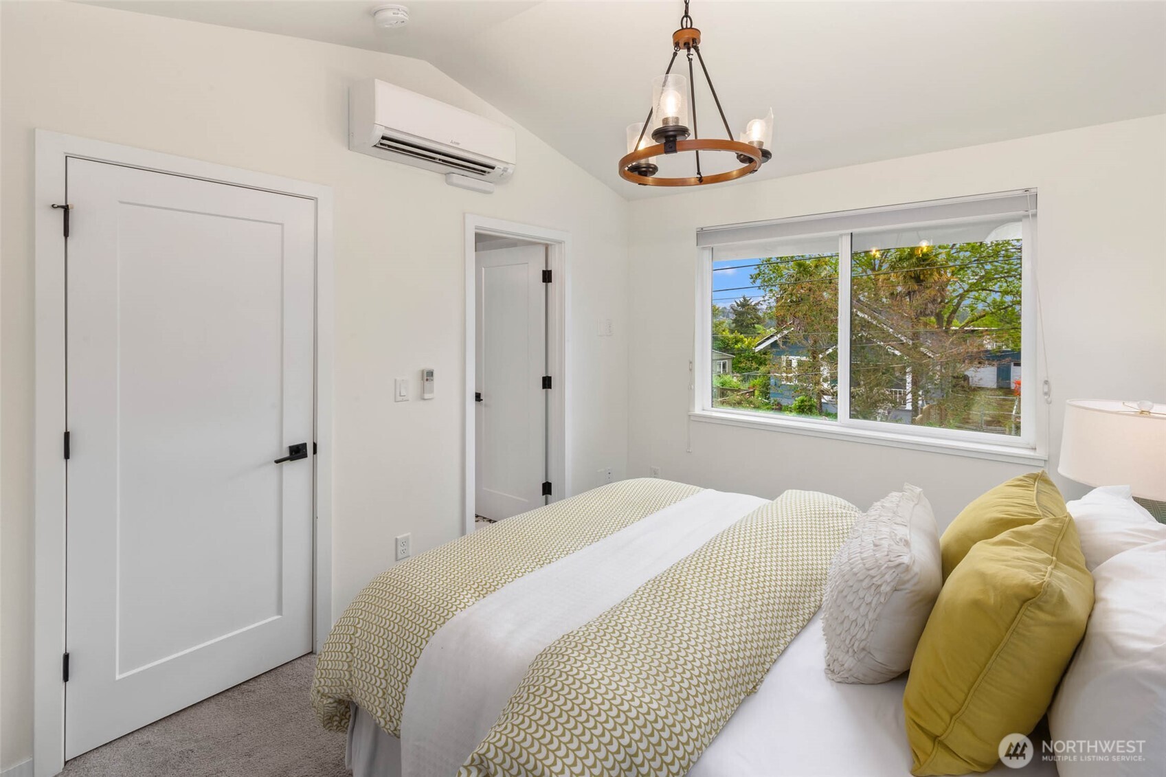 910 A 24th Avenue South Seattle, WA 98144 - Photo 20 of 27