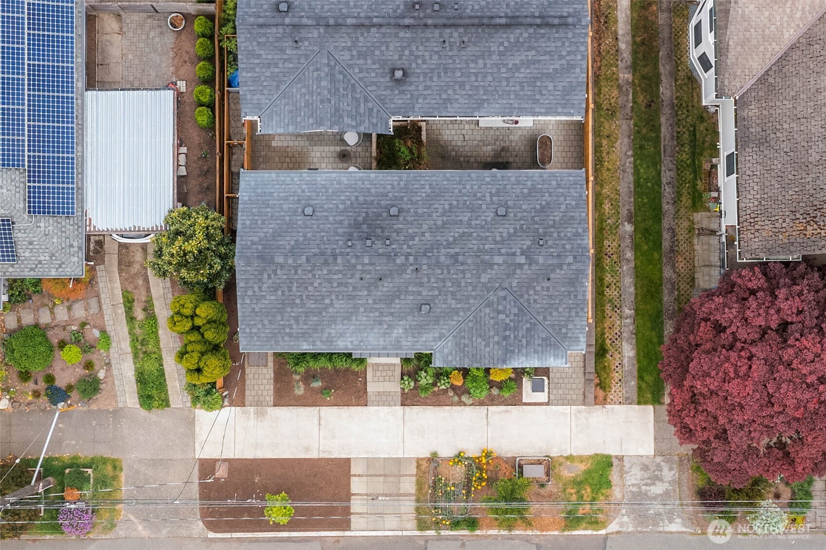 910 A 24th Avenue South Seattle, WA 98144 - Photo 23 of 27